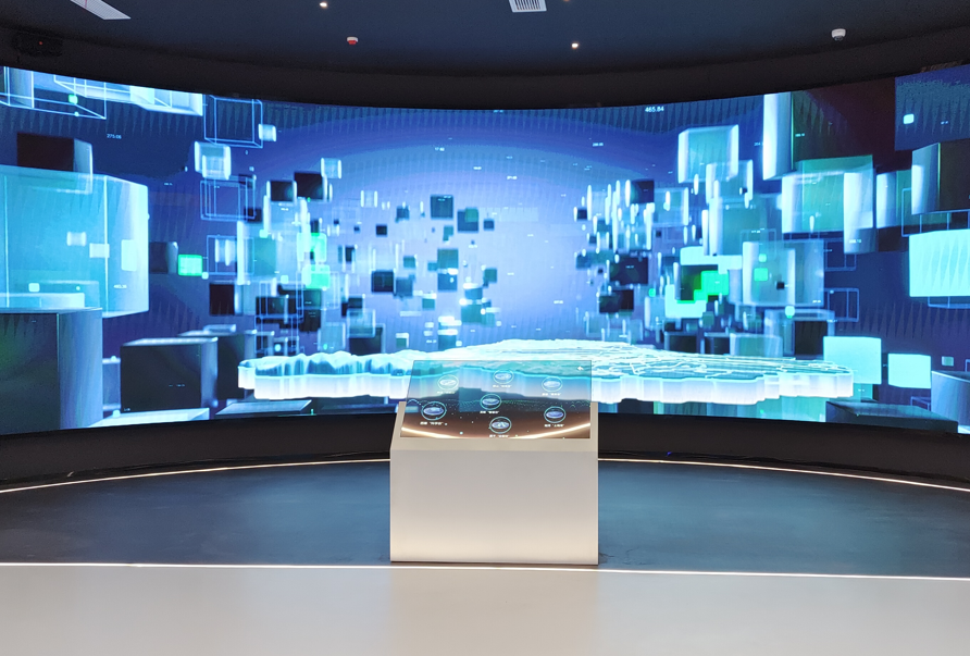 55寸講臺式透明oled-西塞科學(xué)谷