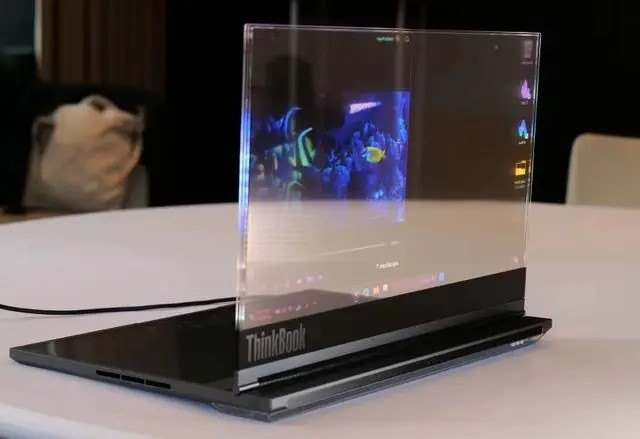 17.3寸透明Micro LED-聯(lián)想透明筆記本電腦Project Crystal