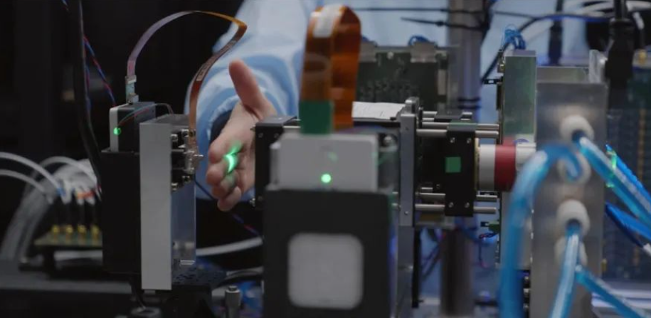 光學(xué)計(jì)算 (2).png